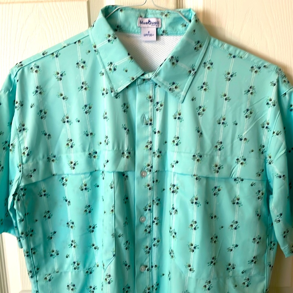 Blue Quail lightweight seafoam fly fishing shirt. Never worn. Small short sleeve